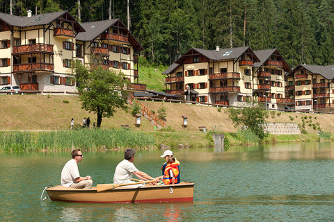 Požičovňa člnkov