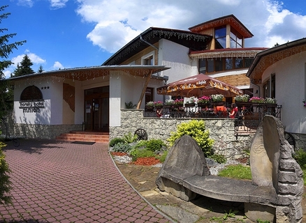 KONGRES: Horský hotel Mních, Bobrovecká dolina