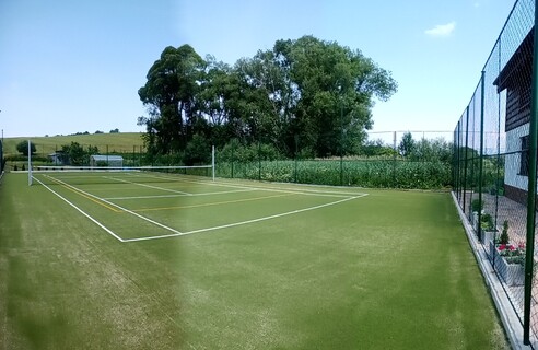 Tenisový kurt v Pavčinej Lehote