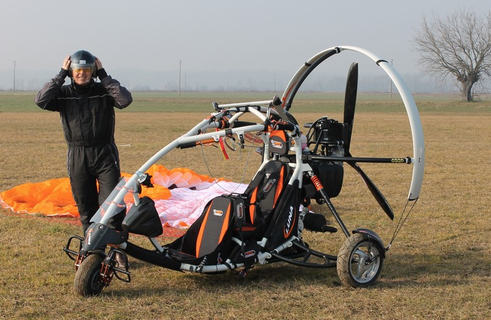 Tandemový motorový paragliding na Liptove